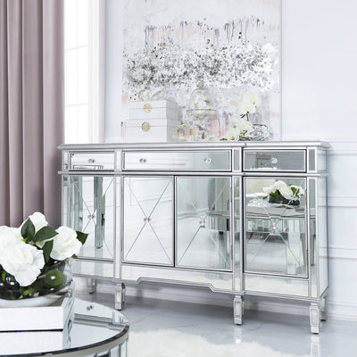 How to Incorporate Mirrored Furniture into the Living Room