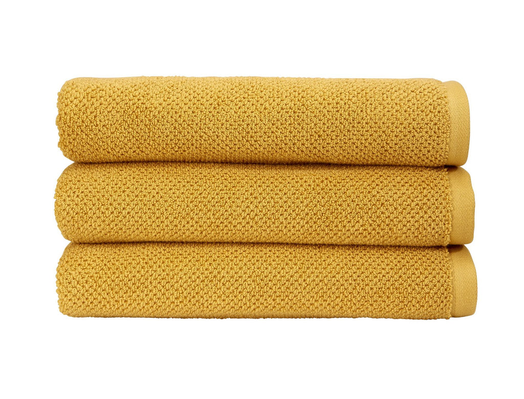 https://lux-hom.com/cdn/shop/products/christy-brixton-bath-towel-saffron-70-x-125-cm-567198_1024x1024.jpg?v=1696176468